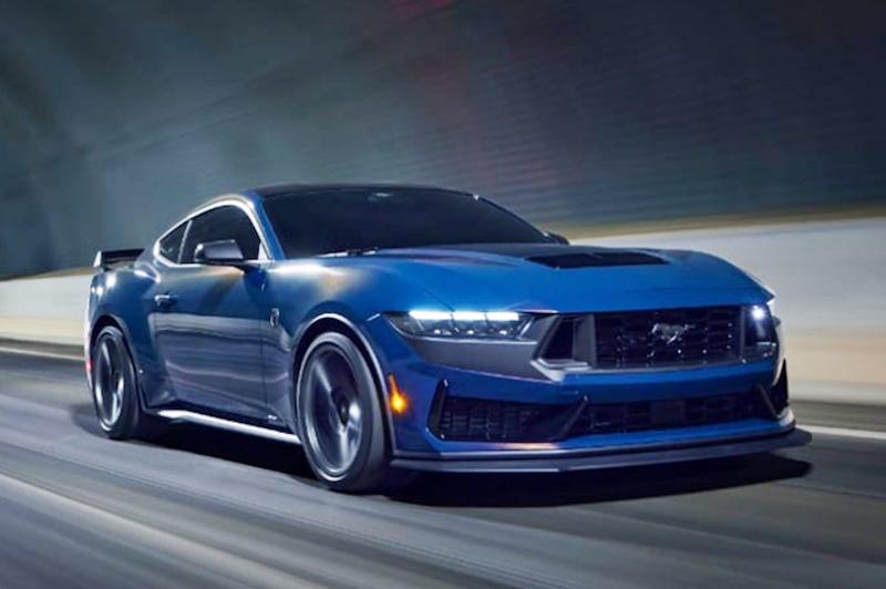 Ford Introduces Mustang Dark Horse